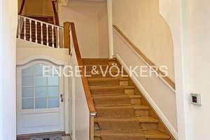 Stilvolle 4-Zimmer-Maisonettewohnung                          mit Pkw-Carport-Stellplatz – Die vollständige Adresse der Immobilie erhältst du vom Anbieter., 28355 Oberneuland, Bremen – Vorschaubild 5