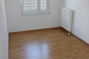 Neuwertiges Reihenmittelhaus in Rastatt/ E-Ladestation, 32A, zu Fuß zum Daimler, Miele  Designküche – Die vollständige Adresse der Immobilie erhältst du vom Anbieter., 76437 Rastatt – Vorschaubild 12