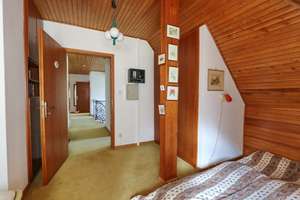 Großzügiges Architektenhaus mit Doppelgarage auf großem Grundstück in Hamburg-Wellingsbüttel – Die vollständige Adresse der Immobilie erhältst du vom Anbieter., 22391 Wellingsbüttel, Hamburg – Vorschaubild 49