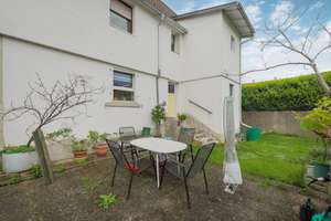 Einfamilienhaus mit großem Garten in ruhiger Lage von Dettenheim – Die vollständige Adresse der Immobilie erhältst du vom Anbieter., 76706 Dettenheim – Vorschaubild 8