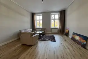 Property thumbnail 4