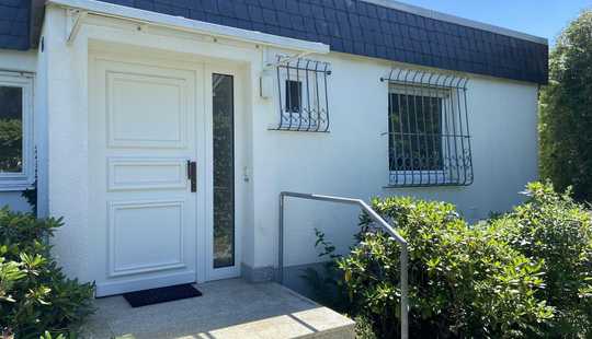 Bild von Provisionsfrei: Bad Homburg - Bungalow in ruhiger Lage mit großem Garten