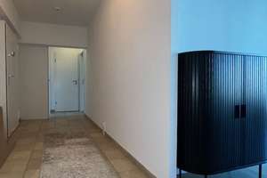 Möblierte  Wohnung  im 8. OG  - Balkon & Blick aufs Berliner Schloss – Die vollständige Adresse der Immobilie erhältst du vom Anbieter., 10117 Mitte (Ortsteil), Berlin – Vorschaubild 4