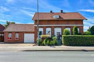 Platz für die ganze Familie! Einfamilienhaus mit Garage auf großem Grundstück in Jaderberg! – Wesermarsch (Kreis) – Vorschaubild 3