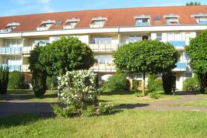 Ihre Kapitalanlage! Attraktive 2-Zimmer-DG-Wohnung mit Dachterrasse und TG-Platz in Sürth! Erbpacht! – Rodderweg 20-66, 50999 Sürth, Köln – Vorschaubild 3