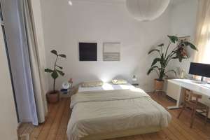 Helle 2,5-Zimmer Wohnung im 2. OG mit Balkon in Flingern Nord