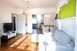 Charmante Altbau Dachgeschosswohnung in Stuttgart-West – Bebelstraße 63, 70193 Vogelsang, Stuttgart – Vorschaubild 2