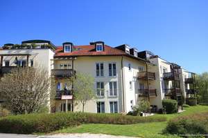 1,5 Zi. Wohnung mit Balkon in ruhiger und sonniger Wohnlage in Traunstein, inkl. KFZ-Stellplatz – Die vollständige Adresse der Immobilie erhältst du vom Anbieter., 83278 Traunstein – Vorschaubild 2