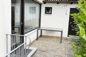 Geräumiges 1- bis 2-Familienhaus mit Aufzug, Garage und idealer Raumaufteilung – inkl. Keller! – Bayreuth (Kreis) – Vorschaubild 3