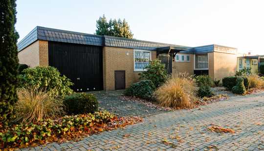 Bild von Charmantes Reihenendhaus mit Eigentumsgrundstück