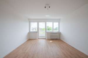 Heute investieren: Attraktive 2-Zimmer-Wohnung in Ku’damm-Nähe mit Balkon I Aufzug I Concierge – Eisenzahnstraße 12, 10709 Wilmersdorf, Berlin – Vorschaubild 7