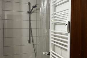 ERSTBEZUG nach Sanierung - Apartment mit Balkon ins Grüne – Königsberger Str. 68, 42277 Oberbarmen, Wuppertal – Vorschaubild 3