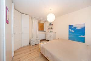 Helle 2-Zi.-Gartenwhg mit Hobbyraum (Wohn-/Nutzfläche ca. 93 m²) im Maisonettestil in der Lerchenau! – Die vollständige Adresse der Immobilie erhältst du vom Anbieter., 80935 Lerchenau-Ost, München – Vorschaubild 20