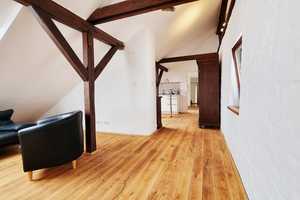 Dachgeschosswohnung mit Loft-Charakter – München – Vorschaubild 3