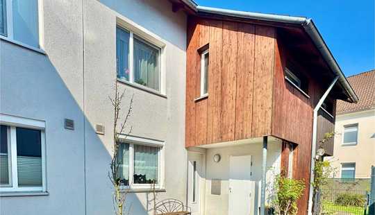 Bild von REIHENMITTELHAUS IN HANNOVER - SAHLKAMP