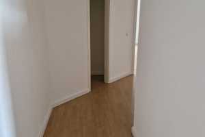 **Renovierte 3-Raumwohnung mit Einbauküche - Stadtfeld Ost** – Schopenhauer Straße 3, 39108 Magdeburg – Vorschaubild 4