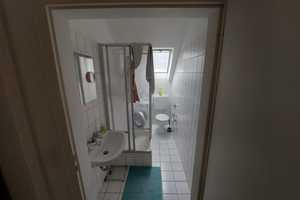 Sehr schön sanierte Wohnung mit Dielenböden und Wohnküche in stilvollem Altbau! – Mannheim – Vorschaubild 6