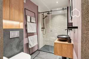 Property thumbnail 16