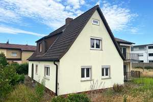 Großzügiges und familienfreundliches Wohnhaus mit Potential – Die vollständige Adresse der Immobilie erhältst du vom Anbieter., 96231 Bad Staffelstein – Vorschaubild 5