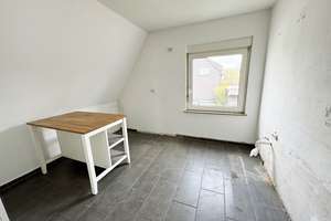 Sanierungsbedürftiges Ein-Zweifamilienhaus in Bielefeld-Senne – Die vollständige Adresse der Immobilie erhältst du vom Anbieter., 33659 Senne, Bielefeld – Vorschaubild 8