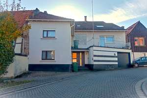 Gepflegtes EFH mit Carport und Garage - ideal für Monteur- oder Handwerkervermietung – Die vollständige Adresse der Immobilie erhältst du vom Anbieter., 55234 Wendelsheim – Vorschaubild 1