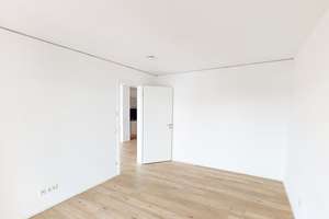 Ideal für Singles und Paare: 2 Zimmer mit Balkon – Thumenberger Weg 31, 90491 St. Jobst, Nürnberg – Vorschaubild 4