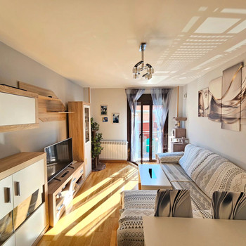 Außen-Duplex, bezugsfertig, im Herzen von Guadarrama.