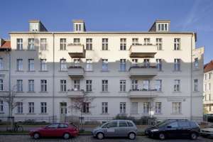 2-Zimmer-Eigentumswohnung mit Balkon in saniertem Altbau in Potsdam Babelsberg