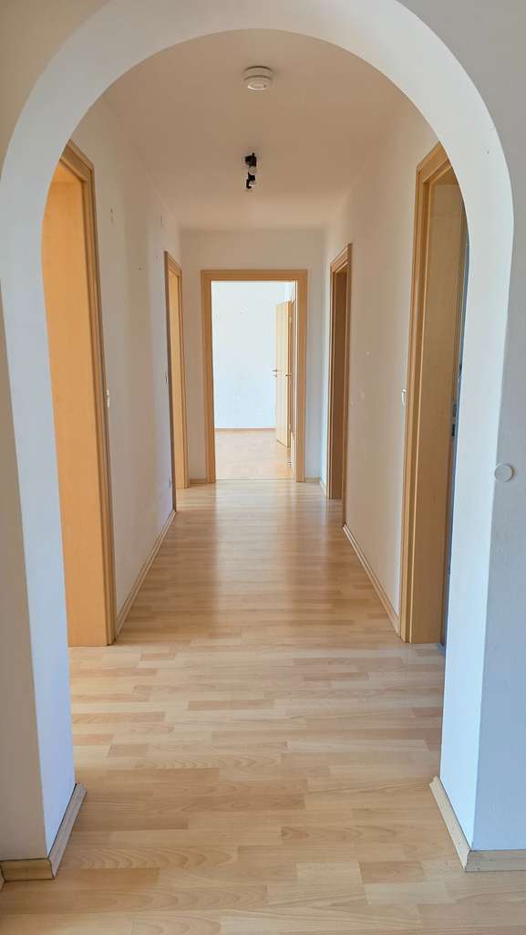 Immobilie in Neuhaus am Inn - Zweifamilienhaus mit Herz in Niederbayern - Sommer, Sonne, Pool & Garten - Bild 2