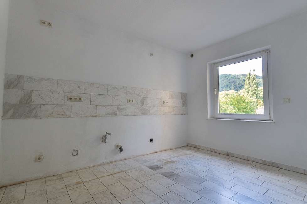 Immobilie in Nachrodt-Wiblingwerde - Ca. 92 m² große Erdgeschosswohnung mit Tageslichtbad und großer Terrasse in Nachrod - Bild 0