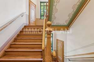 Vermietete 6-Zimmer-Dachgeschoss-Maisonette mit Kamin, Garten und Balkon in Leipzig-Lindenau