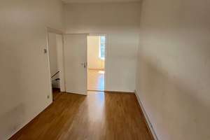 3 Zimmer Wohnung mit Einbauküche und Balkon – Frankfurter Straße 258, 38122 Westliches Ringgebiet, Braunschweig – Vorschaubild 4