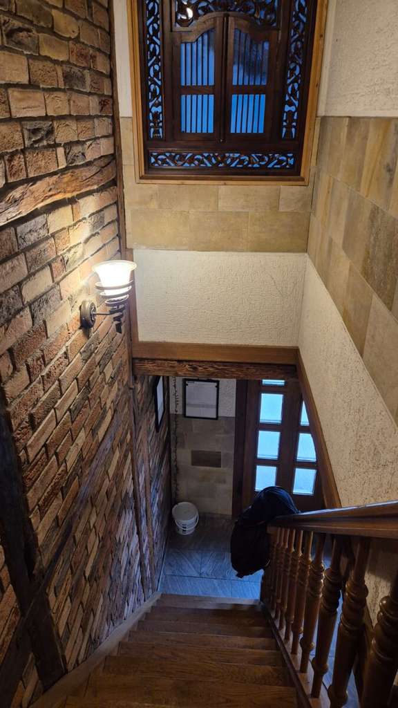 Immobilie in Fröndenberg/Ruhr - Gepflegte 2,5-Zimmer-Dachgeschosswohnung in ruhiger Lage von Fröndenberg-Ardey zu verkaufen! - Bild 2