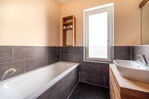 🌇 Urbanes Neubau-Penthouse in Friedrichshain - Helle 3 Zi Whg mit 2 Blk, Aufzug, Kamin & Tiefgarage – Die vollständige Adresse der Immobilie erhältst du vom Anbieter., 10249 Friedrichshain, Berlin – Vorschaubild 10
