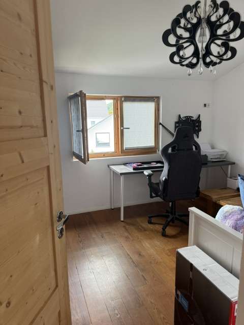 Immobilie in Rudersberg - Charmante 4-Zimmer-Wohnung mit Haus-im-Haus-Charakter - Bild 1