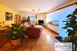 Helle 3,5 Zimmerwohnung mit Sonnenbalkon und Garage! – Die vollständige Adresse der Immobilie erhältst du vom Anbieter., 97199 Ochsenfurt – Vorschaubild 2