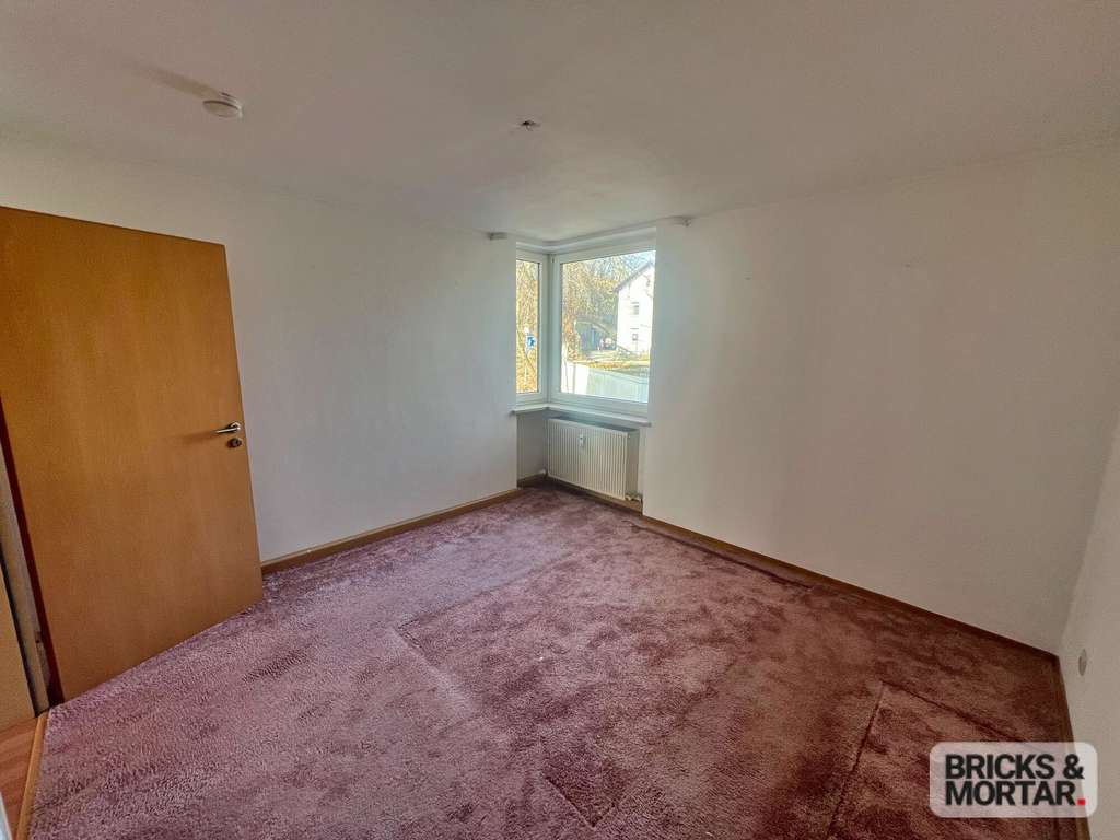 Immobilie in Kempten (Allgäu) - Zentrale 2-Zimmer-Wohnung mit Südbalkon und TG-Stellplatz - Bild 1