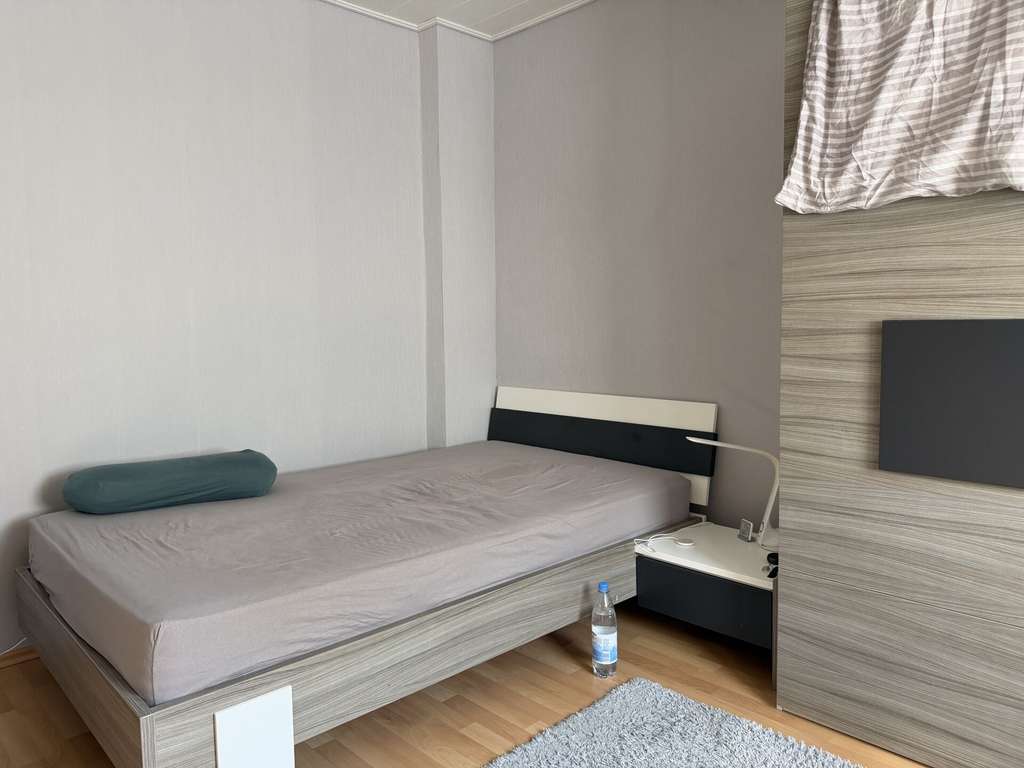 Immobilie in Bad Hönningen - Ein Haus mit Potenzial & viel Platz für die ganze Familie–Wohnen in zentraler Lage von Bad Hönningen - Bild 3