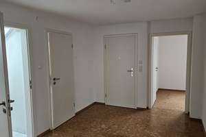 Schöne, Helle 3 Zimmer DG-Wohnung im Neufahrner Zentrum – Die vollständige Adresse der Immobilie erhältst du vom Anbieter., 85375 Neufahrn bei Freising – Vorschaubild 10