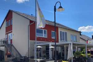 Sehr schönes vielseitiges Anwesen an der Mittelmosel mit Wohnhaus, Ferienwohnung und Gastro – Bernkastel-Wittlich (Kreis) – Vorschaubild 1
