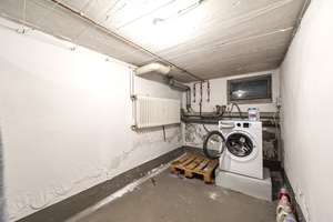 Lichtdurchflutete 2-Zimmer-Wohnung mit Potenzial in zentraler Lage – Die vollständige Adresse der Immobilie erhältst du vom Anbieter., 26121 Ziegelhof, Oldenburg (Oldenburg) – Vorschaubild 12