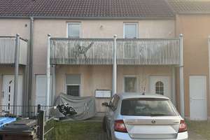 Reihenmittelhaus mit zwei Wohnungen in einer angenehmen Wohnsiedlung – Die vollständige Adresse der Immobilie erhältst du vom Anbieter., 12526 Bohnsdorf, Berlin – Vorschaubild 3