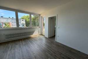 Günstige, komplett renovierte 2-Zimmer-Wohnung mit Balkon – Am Teichstück 40, 45309 Schonnebeck, Essen – Vorschaubild 2