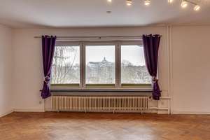Wohnen mit Weitblick: DHH mit 153qm Wfl/Nfl., großem Garten, Balkon, Terrasse & direkter Schlossnähe – Die vollständige Adresse der Immobilie erhältst du vom Anbieter., 24837 Schleswig – Vorschaubild 2