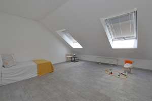 Offener Wohnbereich, großer Balkon & eigene Garage - moderne Dachgeschoss‑Wohnung in Bochold!  – 45355 Bochold, Essen – Vorschaubild 12