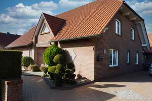 Großheide: Großes Einfamilienhaus in ruhiger Lage – Die vollständige Adresse der Immobilie erhältst du vom Anbieter., 26532 Großheide – Vorschaubild 3