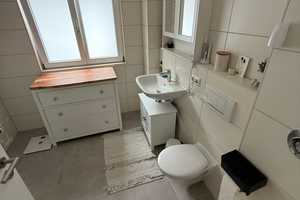 3 Zimmer Wohnung am Park - saniert mit EBK – Wiesbaden – Vorschaubild 3