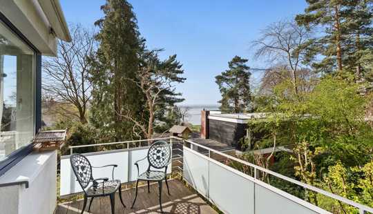 Bild von Lichtdurchflutetes Architektenhaus mit Einliegerwohnung in bester Lage von Blankenese