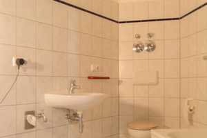 *** 2 Zimmer - Bad mit Wanne - 2 Balkone *** – Alt Fermersleben 11, 39122 Magdeburg – Vorschaubild 25