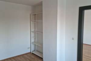 2-Zimmer-Wohnung mit Tageslichtbad & Einbauküche in Wuppertal Heckinghausen – Die vollständige Adresse der Immobilie erhältst du vom Anbieter., 42289 Heckinghausen, Wuppertal – Vorschaubild 4
